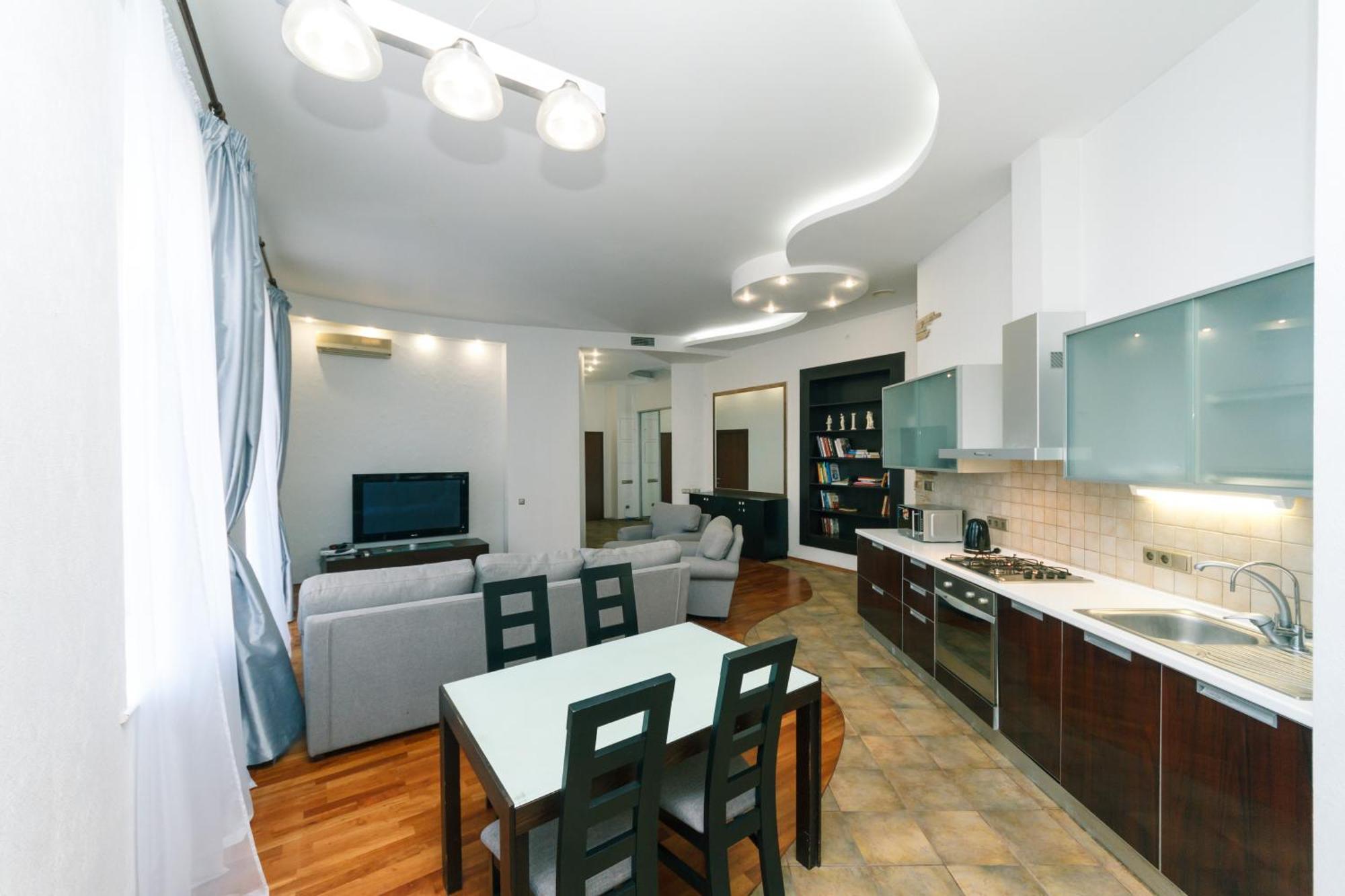 Apartament Lux Near Maidan, Khreschutyk 3Br Kijów Zewnętrze zdjęcie